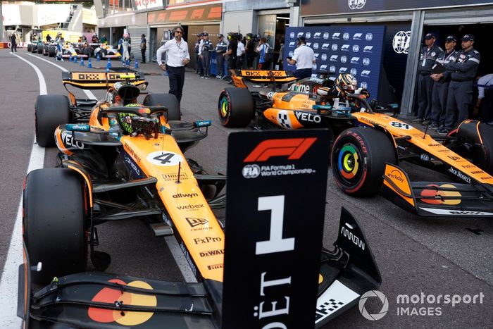 Lando Norris, McLaren, Oscar Piastri