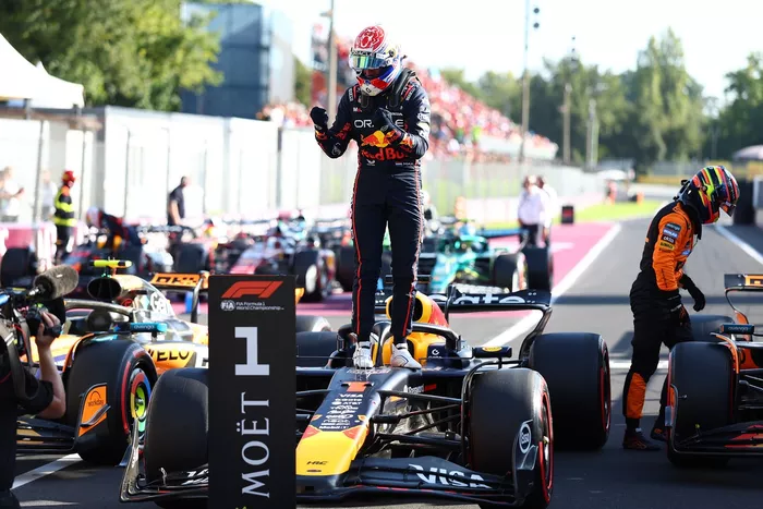 1º Max Verstappen, Red Bull Racing, Monza 2025: 264.682 km/h