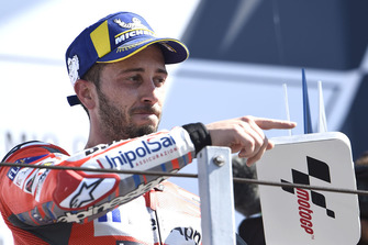 Podio: il vincitore della gara Andrea Dovizioso, Ducati Team