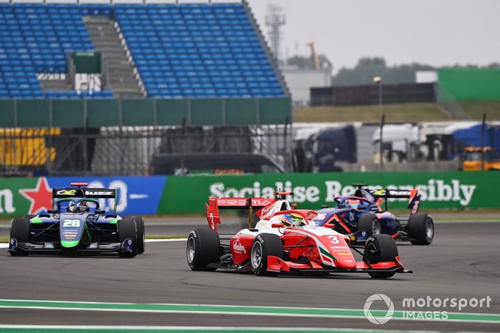 Logan Sargeant, Prema Racing y Cameron Das, Carlin