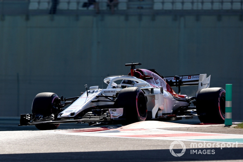 17. Marcus Ericsson, Sauber C37