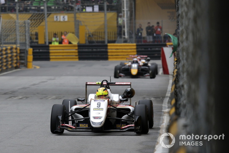 Mick Schumacher, SJM Theodore Racing by PREMA