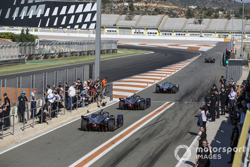 Stoffel Vandoorne, HWA Racelab, VFE-05, Robin Frijns, Envision Virgin Racing, Audi e-tron FE05 dan Sam Bird, Envision Virgin Racing, Audi e-tron FE05