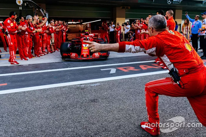 Ferrari: 3.216.363 euros (3.663.222 dólares)