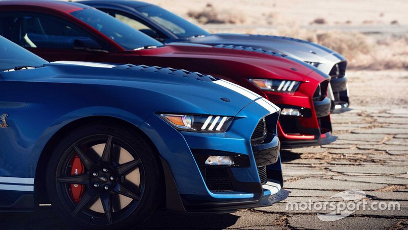 Ford Shelby GT500 2020 року