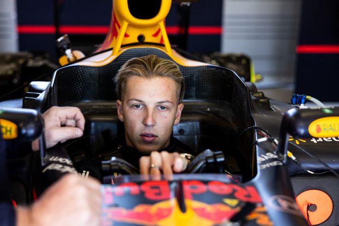 Liam Lawson, Red Bull RB7 