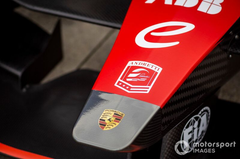 El frente del Avalanche Andretti Formula E, Porsche 99 X Electric Gen3 