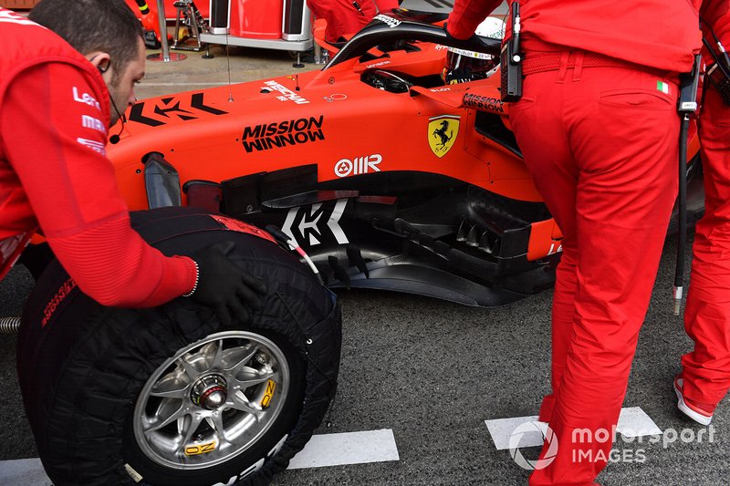 Ferrari SF90 bargeboard detail