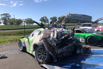 #540 Black Swan Racing Porsche 911 GT3-R: Tim Pappas, Jeroen Bleekemolen, Marc Lieb after the crash