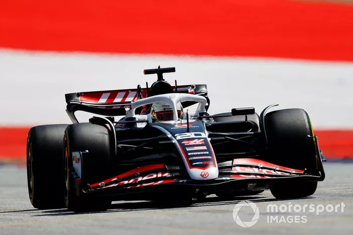 Kevin Magnussen, Haas VF-24 
