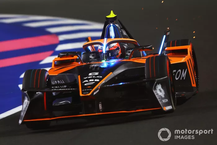 Taylor Barnard, McLaren Formula E team
