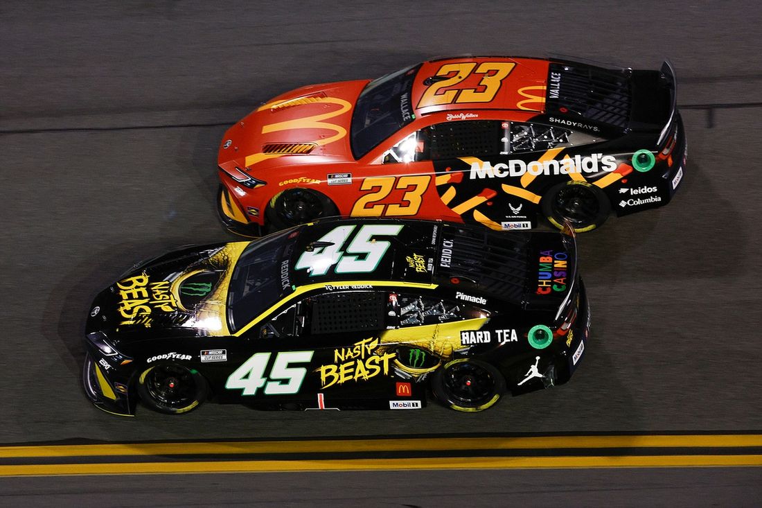 Tyler Reddick, Toyota 23XI Racing, Bubba Wallace, Toyota 23XI Racing