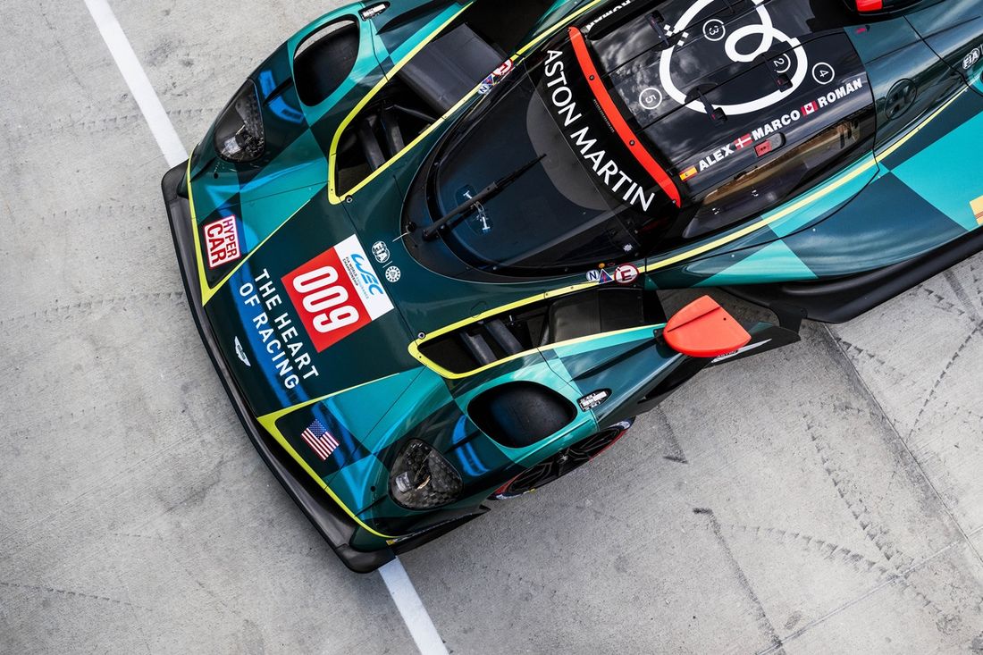 #009 Aston Martin Thor Team Aston Martin Valkyrie: Alex Riberas, Marco Sorensen, Roman De Angelis