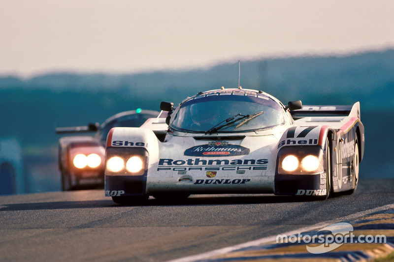 #17 Rothmans Porsche Porsche 962C: Hans-Joachim Stuck, Derek Bell, Al Holbert