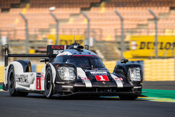 #1 Porsche Team Porsche 919 Hybrid: Тімо Бернхард, Марк Веббер, Брендон Хартлі