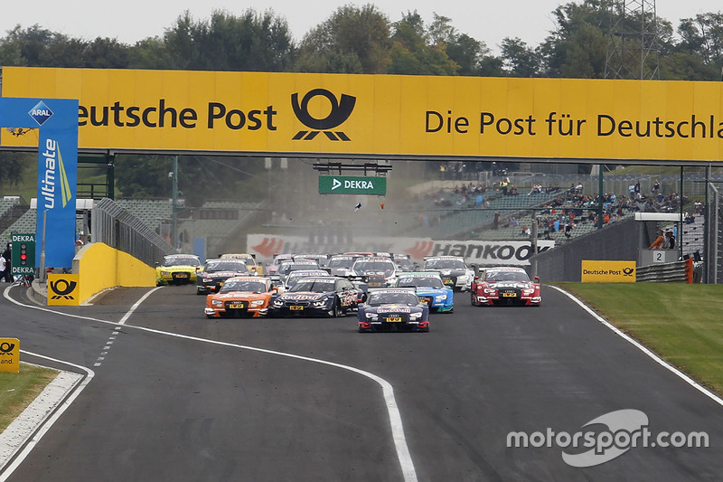 Rennen 2: Startcrash der Titelkandidaten Mortara, Wittmann, Green