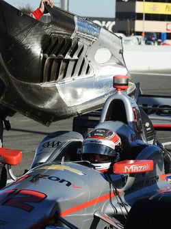 Will Power, Team Penske Chevrolet in mechanical trouble