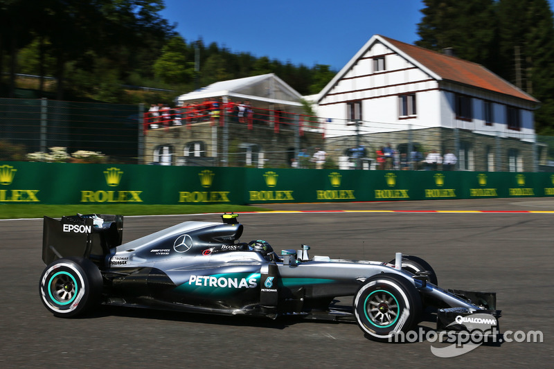 1. Nico Rosberg, Mercedes AMG F1 W07 Hybrid