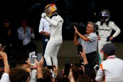 Race winner Lewis Hamilton, Mercedes AMG F1