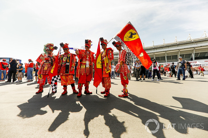 Ferrari fans