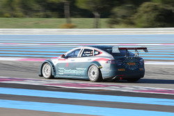 Essais de la Tesla Model S P85+