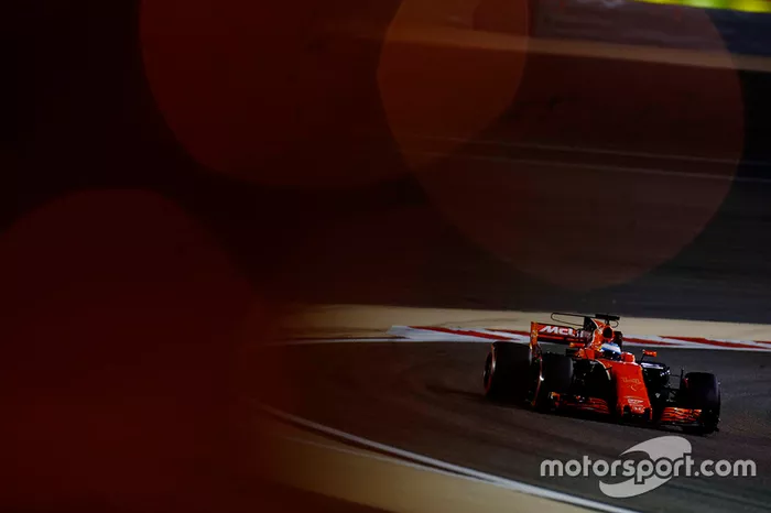 Fernando Alonso, McLaren MCL32