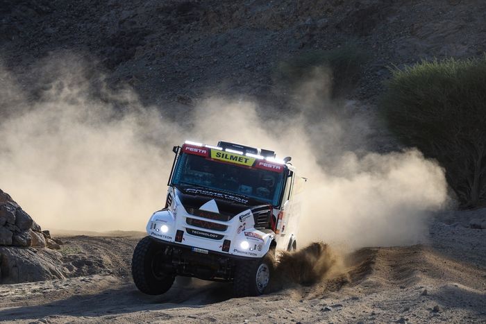 #600 MM Technology MM Technology Iveco: Martin Macik, Frantisek Tomasek, David Svanda