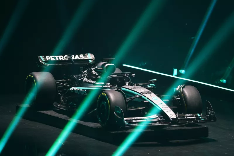 Mercedes F1 W16