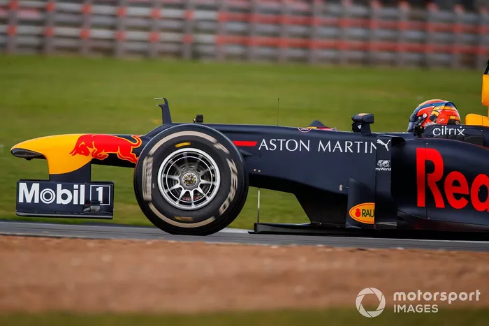 Johnathan Hoggard, Red Bull Racing RB8