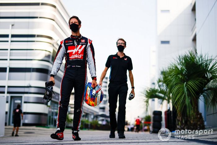 Romain Grosjean, Haas F1, y Kim Keedle, fisio de Romain Grosjean, Haas F1