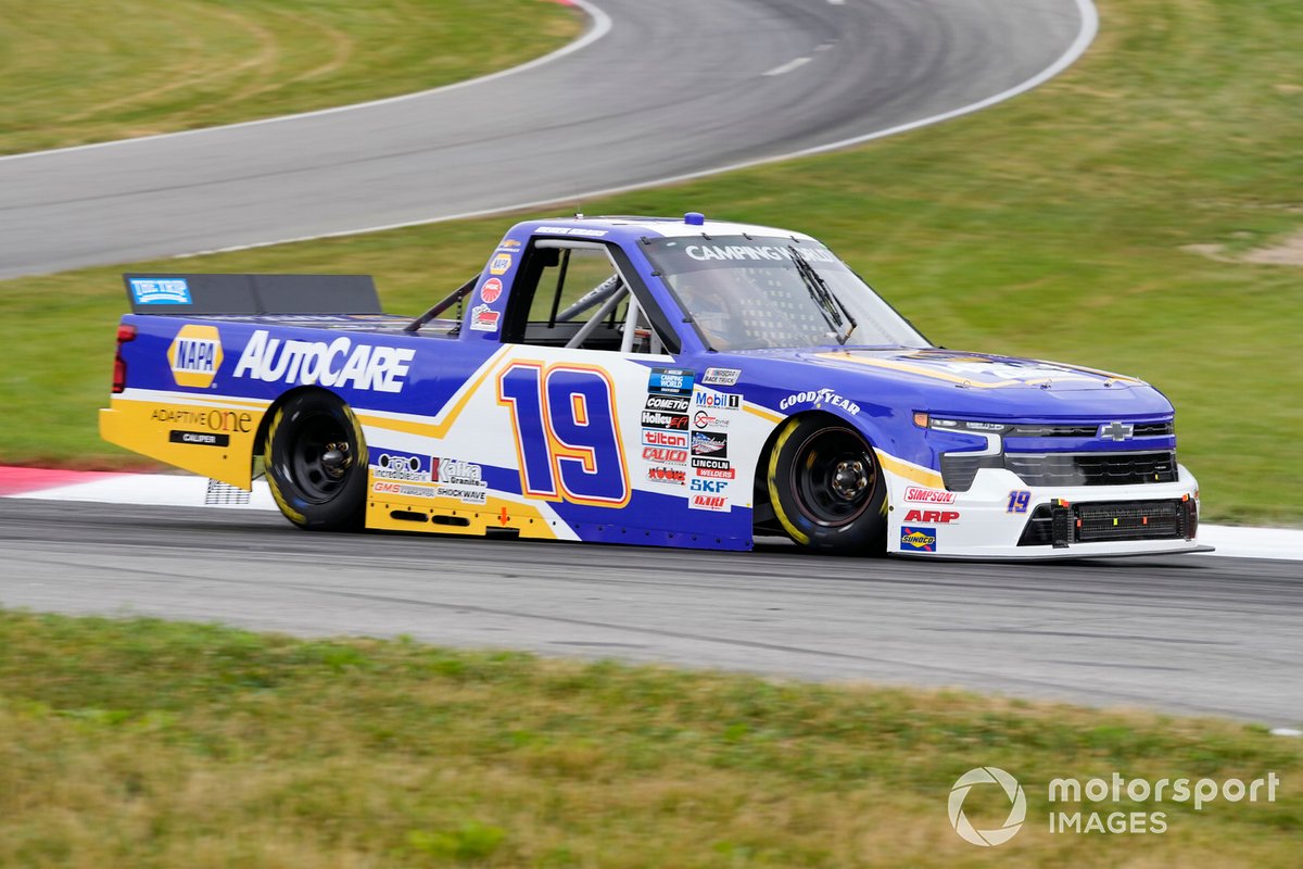 Derek Kraus, McAnally Hilgemann Racing, NAPA Auto Care Chevrolet Silverado