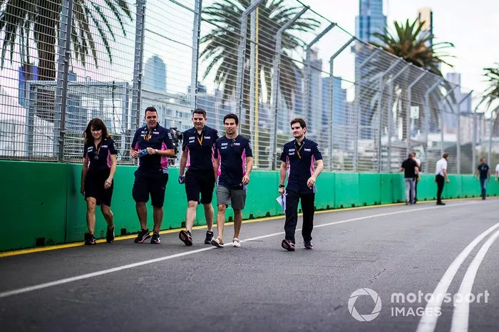 Sergio Perez, Racing Point walks the track with members of the team