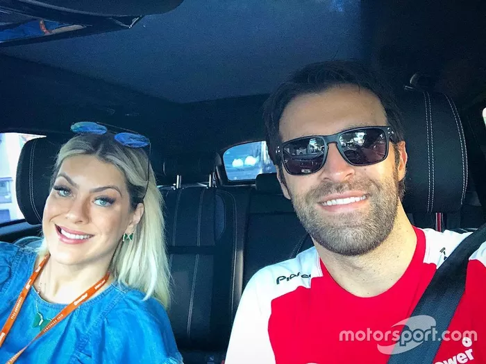 Átila Abreu e Renata Fan