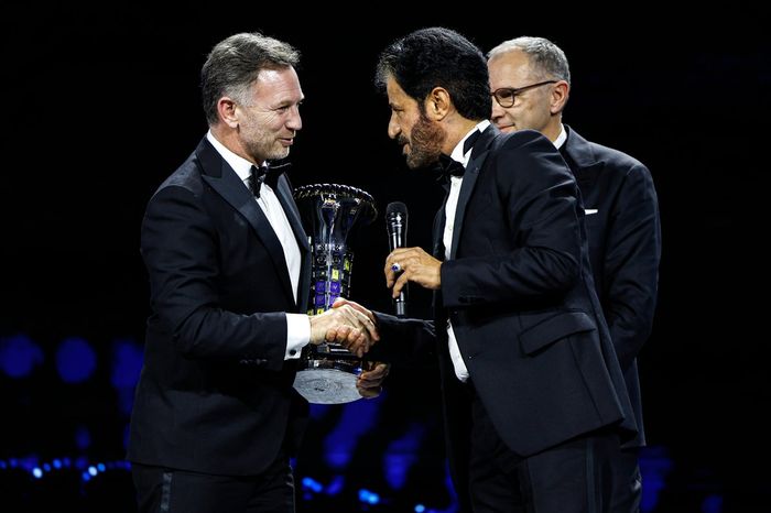 Christian Horner, Director del equipo Red Bull Racing, Mohammed Ben Sulayem, Presidente de la FIA
