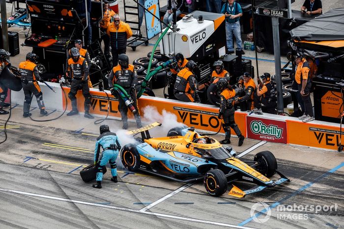 Alexander Rossi, Arrow McLaren Chevrolet, pit stop