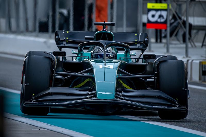 Fernando Alonso, Aston Martin AMR22 