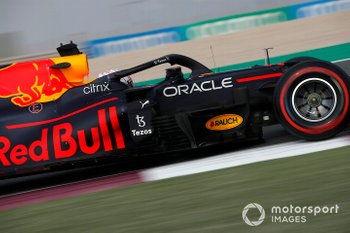 Verstappen topt eerste training in Qatar, Gasly knap voor Mercedes