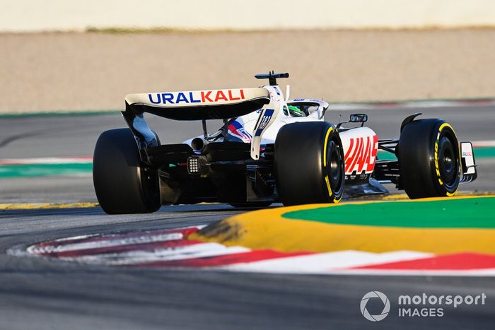 Mick Schumacher, Haas VF-22