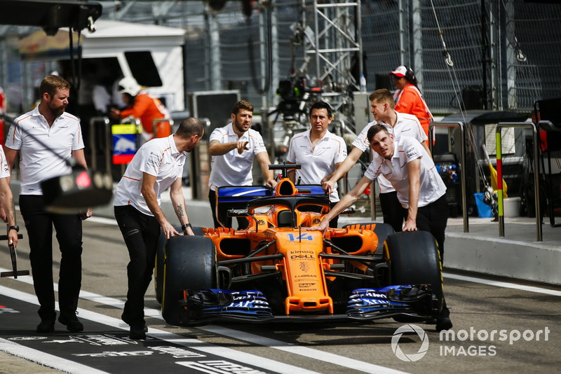 McLaren MCL33 of Fernando Alonso, being pushed back to the garage