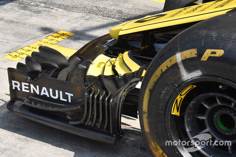 Renault F1, переднє антикрило