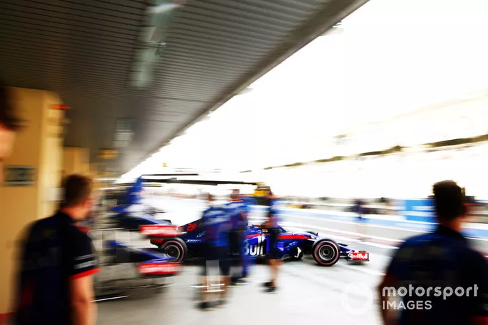 Toro Rosso: 637.684 euros (726.280 dólares)