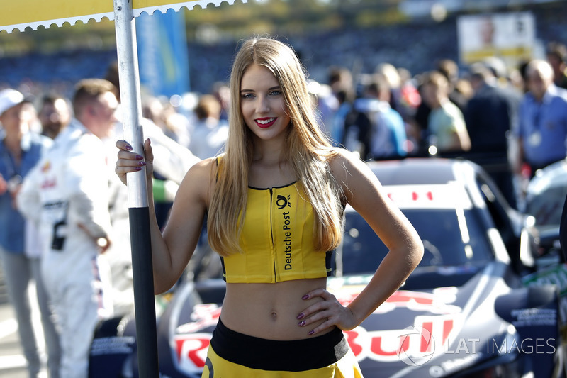Grid girl