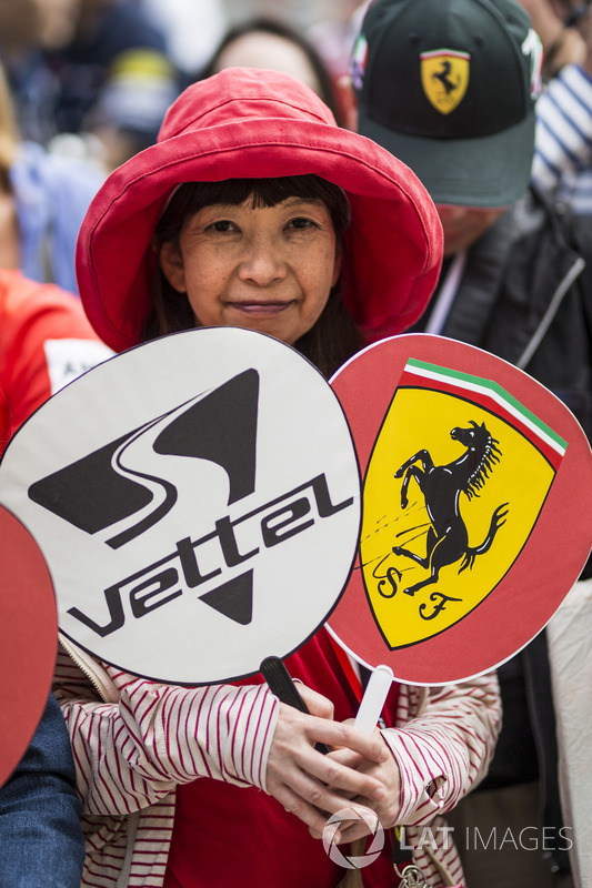 Ferrari fan