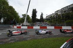Départ : Ben Barnicoat, HitechGP Dallara F312 Mercedes-Benz