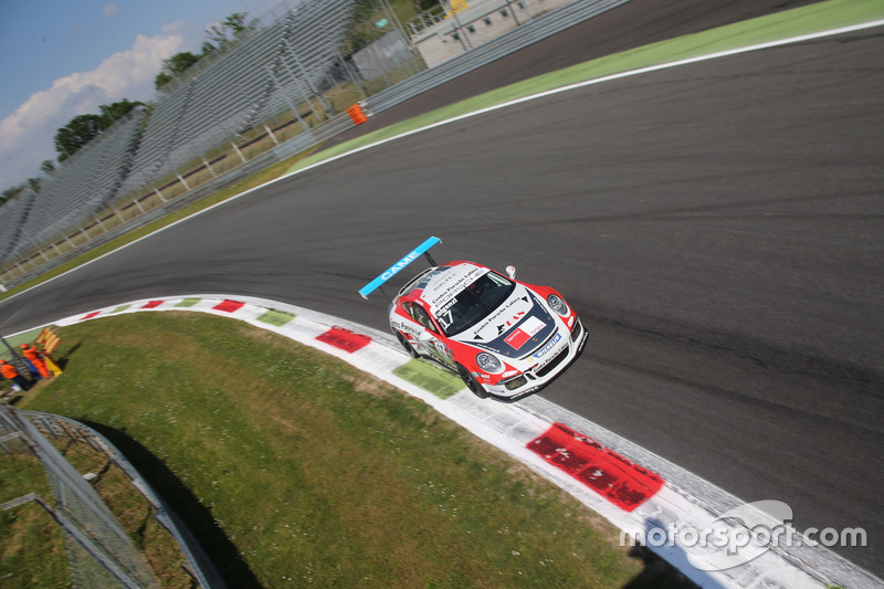 Enrico Fulgenzi, TAM-Racing, in Parabolica a Monza