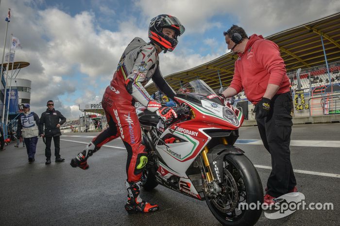 Leon Camier, MV Agusta