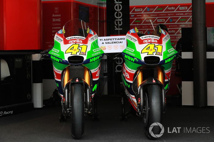 Aleix Espargaro, Aprilia Racing Team Gresini bikes
