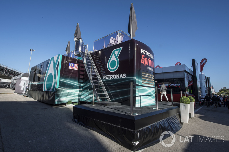 SIC racing hospitality