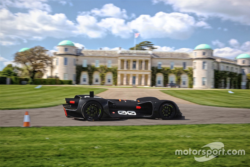 Robocar driving by Goodwood House at testing