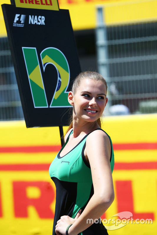 Grid girl